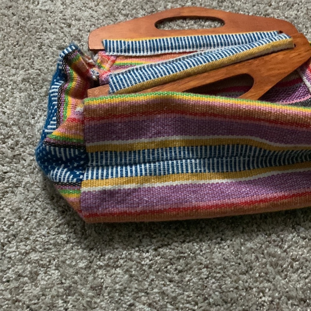 Aztec purse wooden handles - Picture 3 of 5